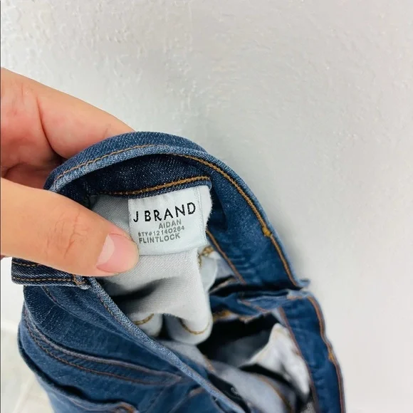 J BRAND BLUE DISTRESSED SKINNY BOYFRIEND JEANS AIDEN FLINTLOCK - Picture 9 of 9